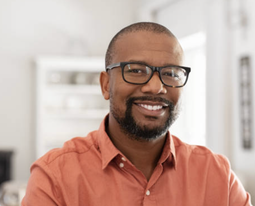 Dr Sav, GP and HeatLabs medical advisor AI avatar